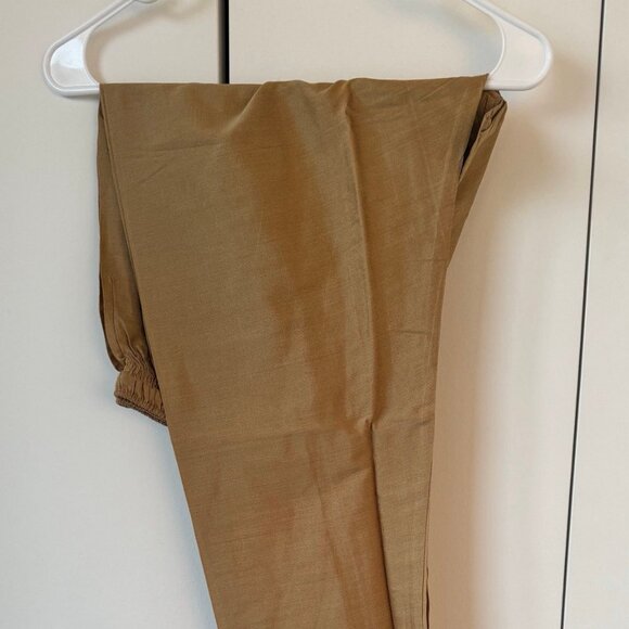 Manyavar Grey Kurta Pajama Set With Golden Motif (sherwani) - Picture 7 of 9